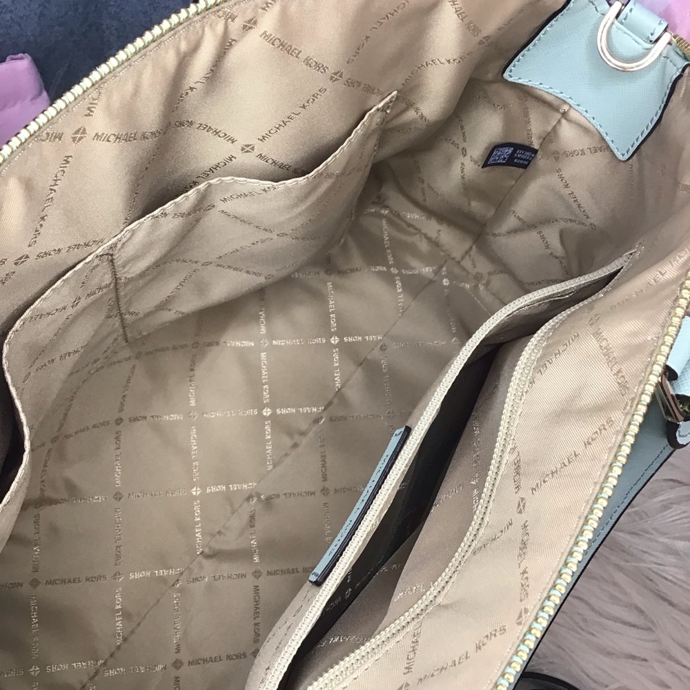 Michael kors Lrg Ciara Satchel & wallet SET - Picture 16 of 16